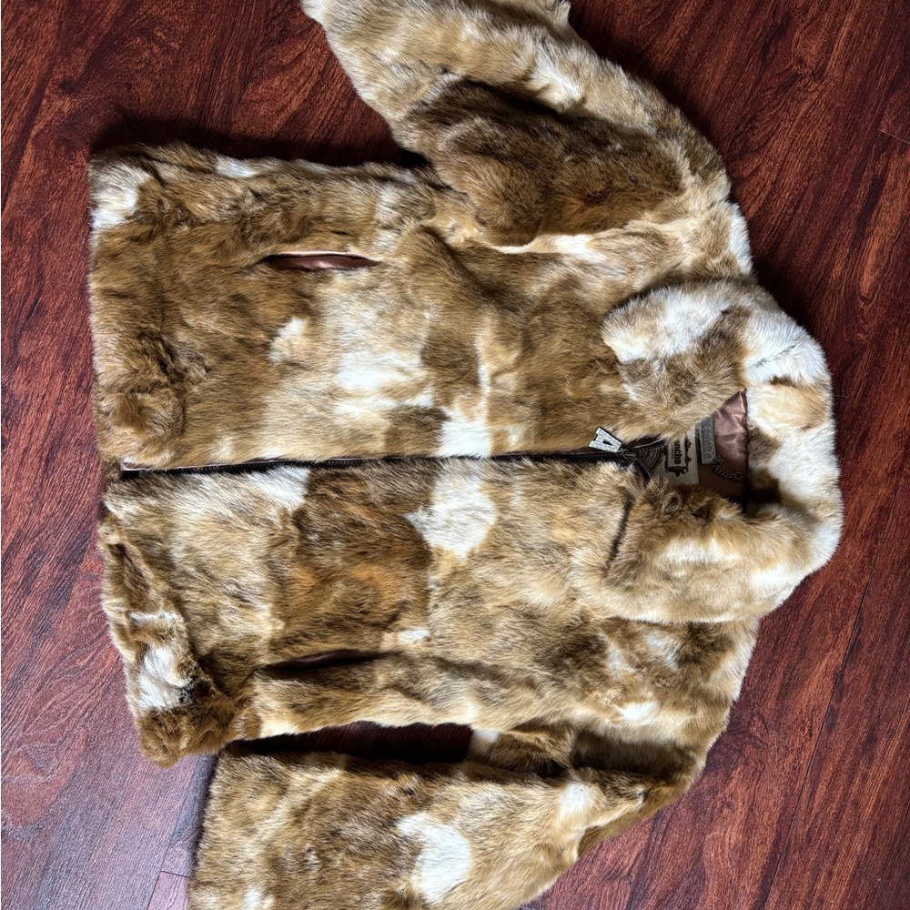Cozy Brown Teddy Jacket with Plush Faux Fur